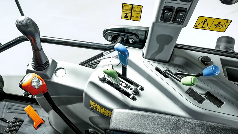 Ergonomic side console