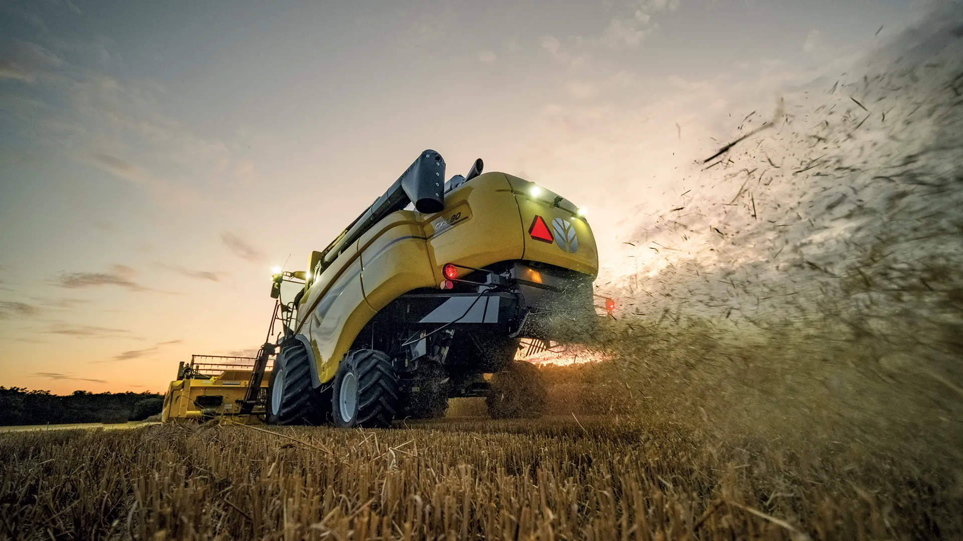 A PROFESSIONAL WAY TO DEAL WITH CHAFF AND STRAW