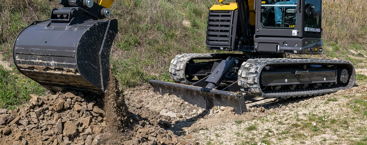 GRADING, LEVELLING, BACKFILLING WITH EASE