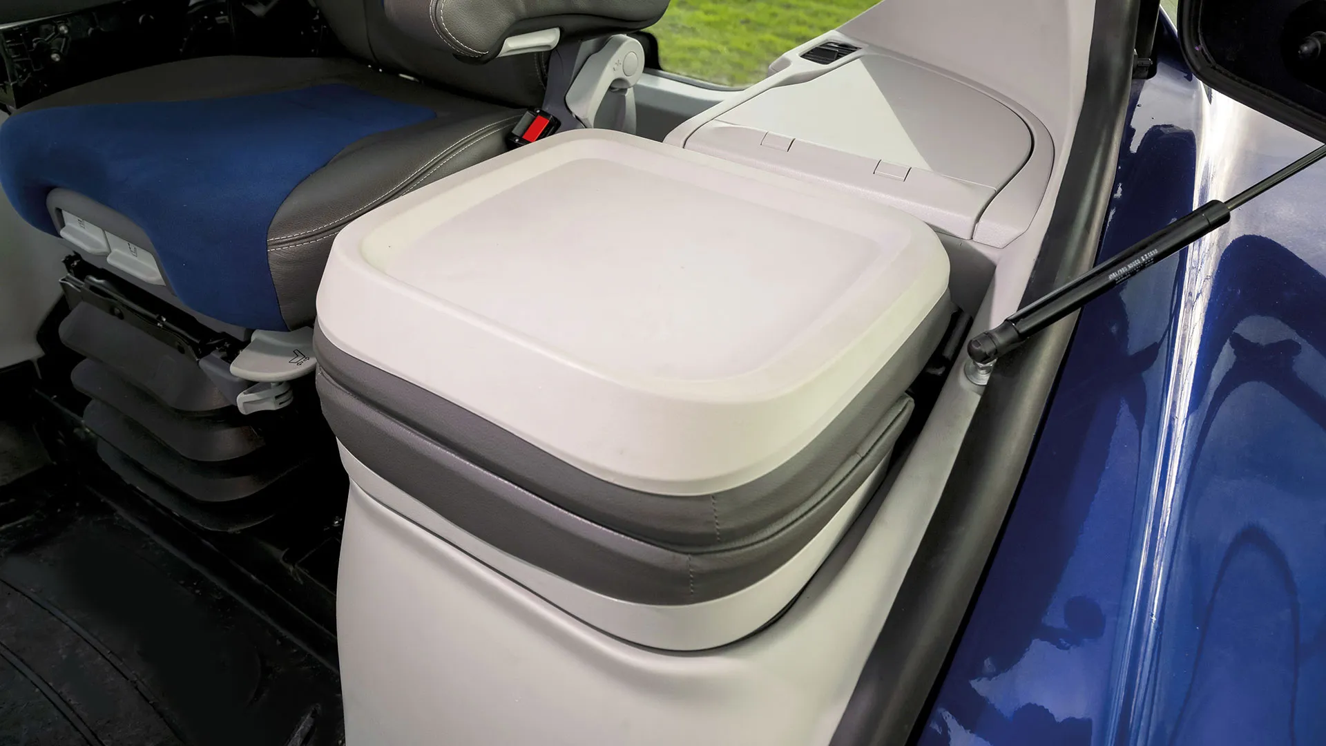 CLEAR SURFACES